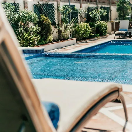 The By The House Bed & Breakfast Marbella