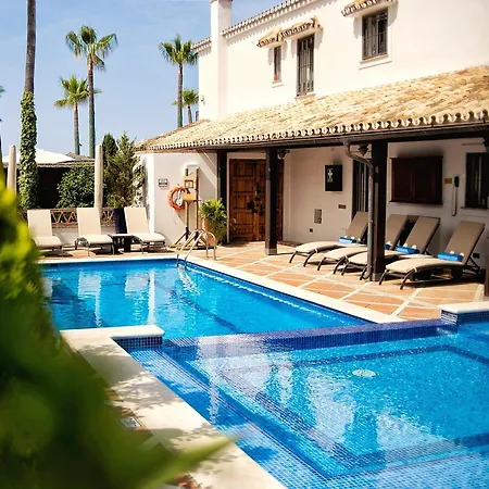 Bed & Breakfast The By The House Marbella