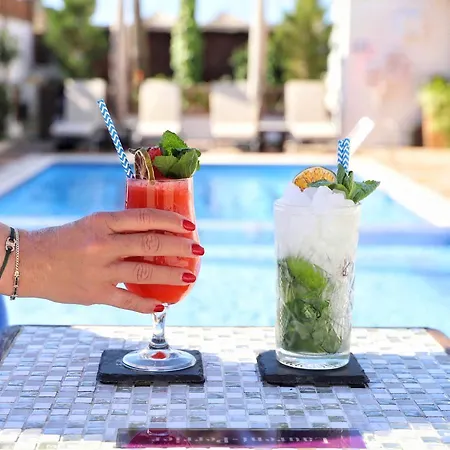 The By The House 3* Marbella