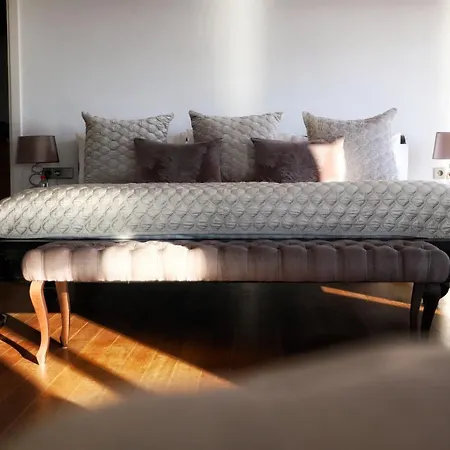 The By The House Bed and breakfast 4*